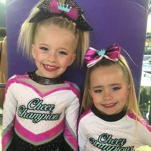 Meet your Posher, Walter